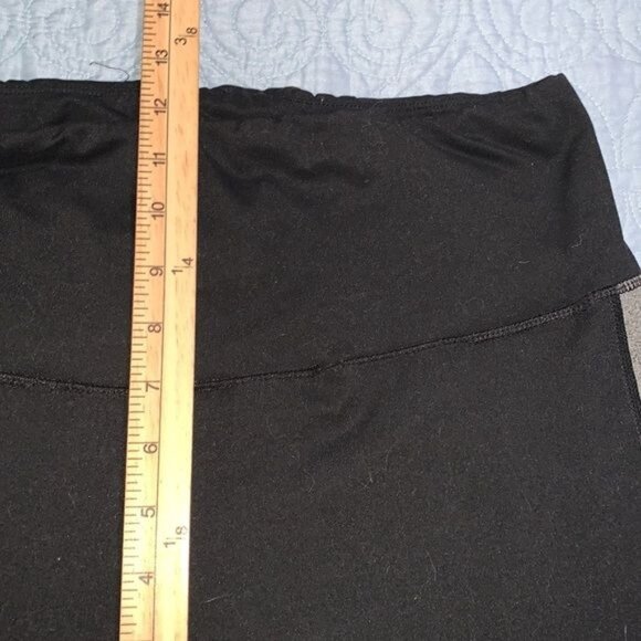 Champion XXL Womens Athletic Capri Leggings Black & Gray Polyester Spandex - Picture 5 of 7